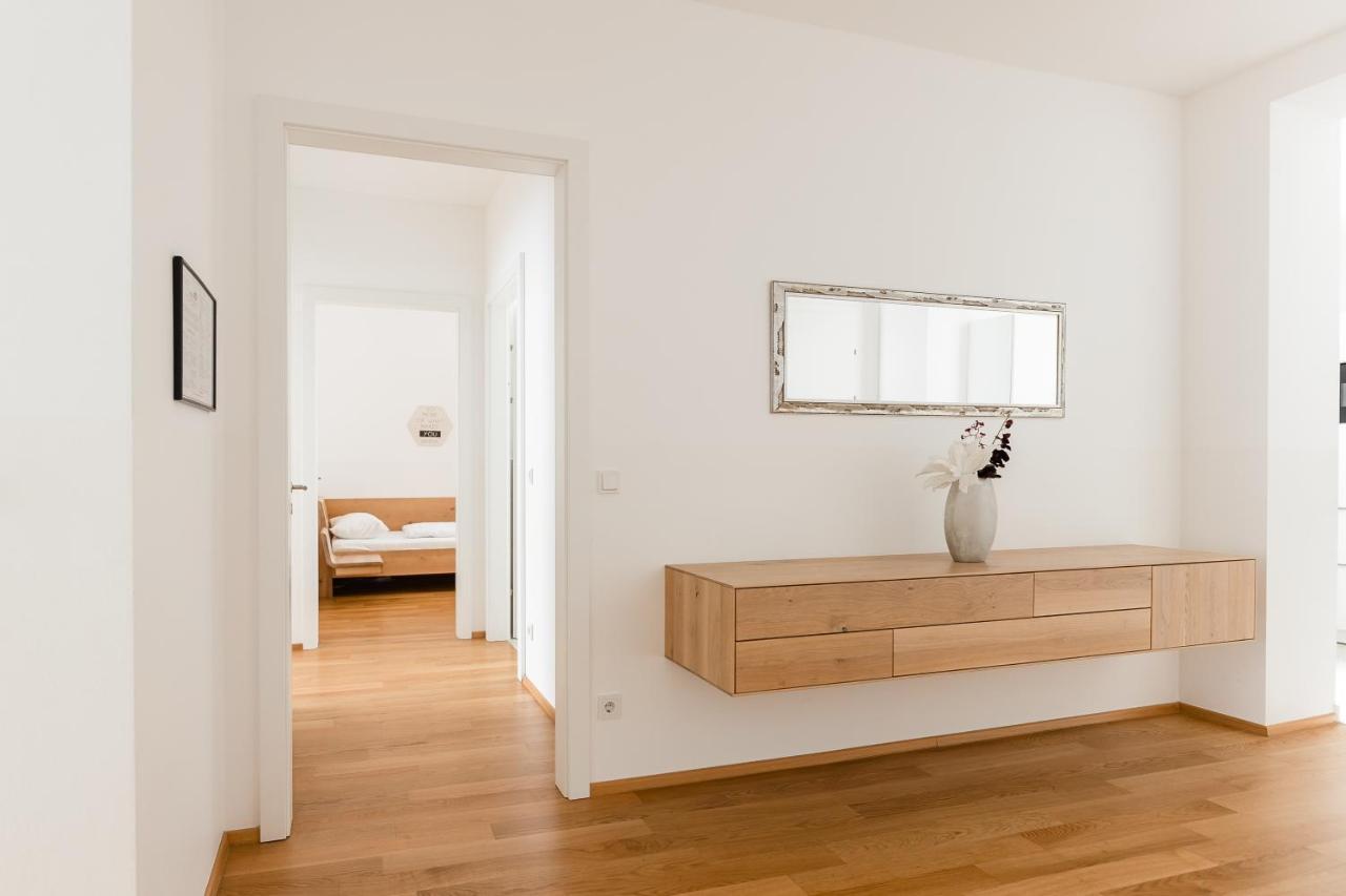 Two-Bedroom Apartment,1372052192:JPEG