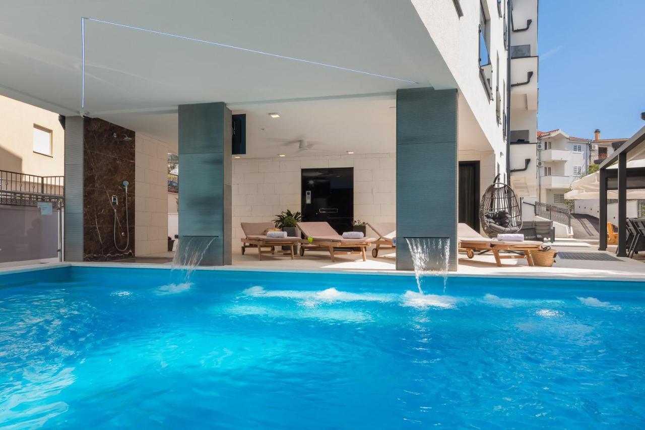 Two-Bedroom Apartment,1386986756:JPEG