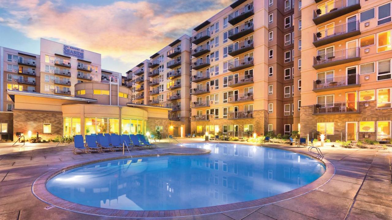 Three-Bedroom Apartment 8,1394319239:JPEG