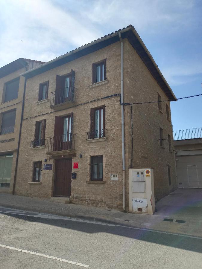 Seven-Bedroom House,1398885323:JPEG