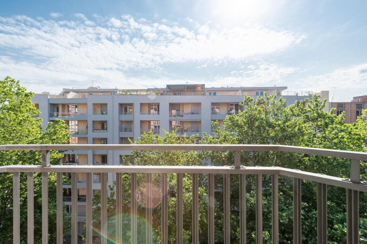 Two-Bedroom Apartment with Balcony,1405597247:JPEG