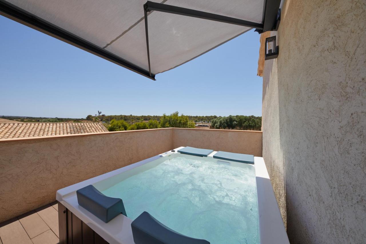 Suite Junior con bañera de hidromasaje al aire libre
