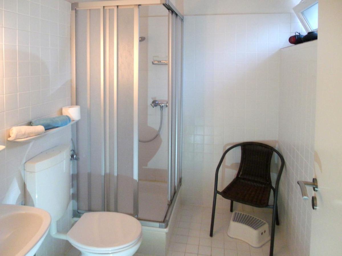 Apartment Terrace,1478758004:JPEG
