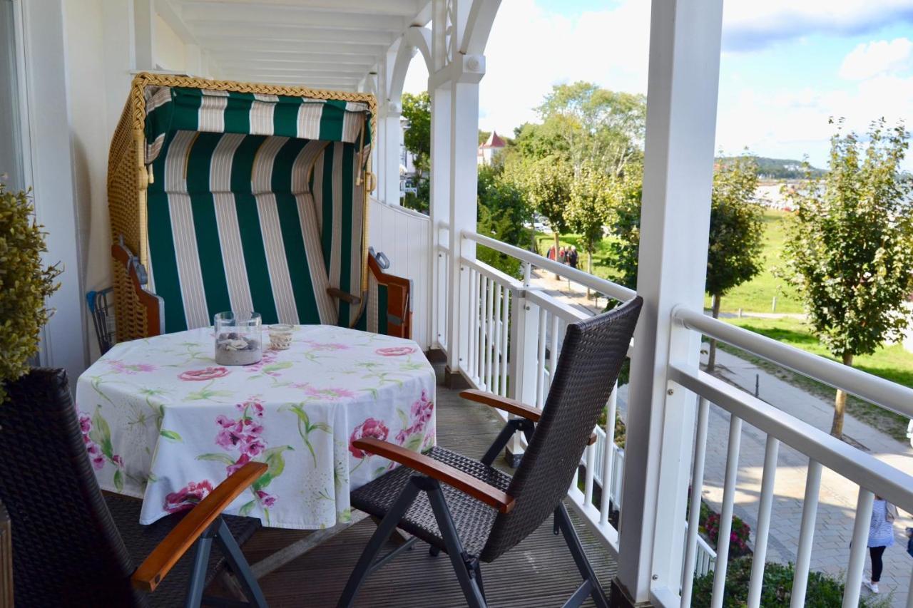 Apartment mit 2 Schlafzimmern und Balkon