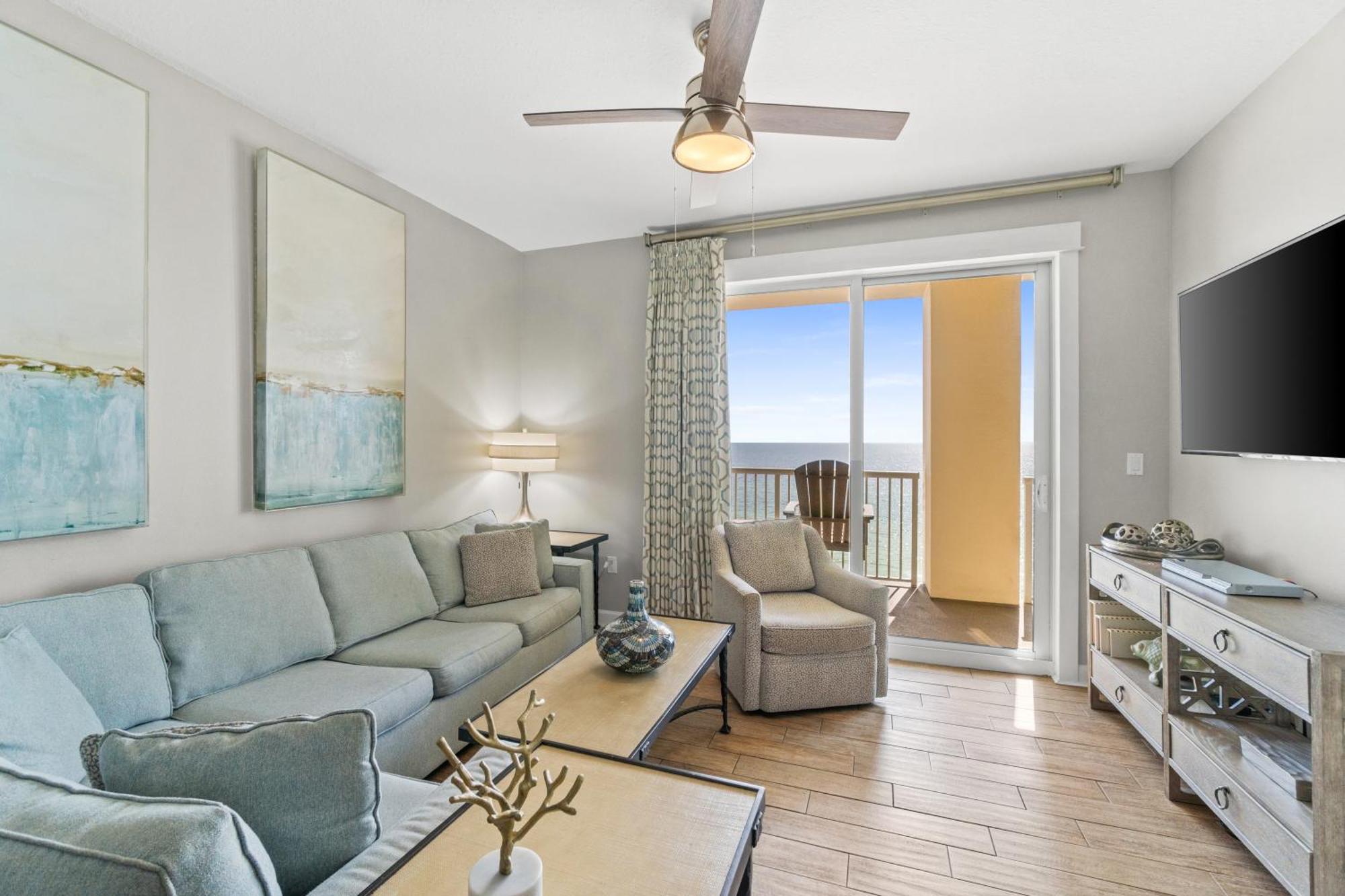 Two-Bedroom Apartment 1-808,1588239699:JPEG