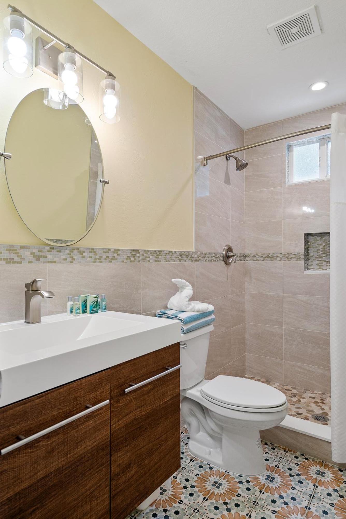 Small Queen Room