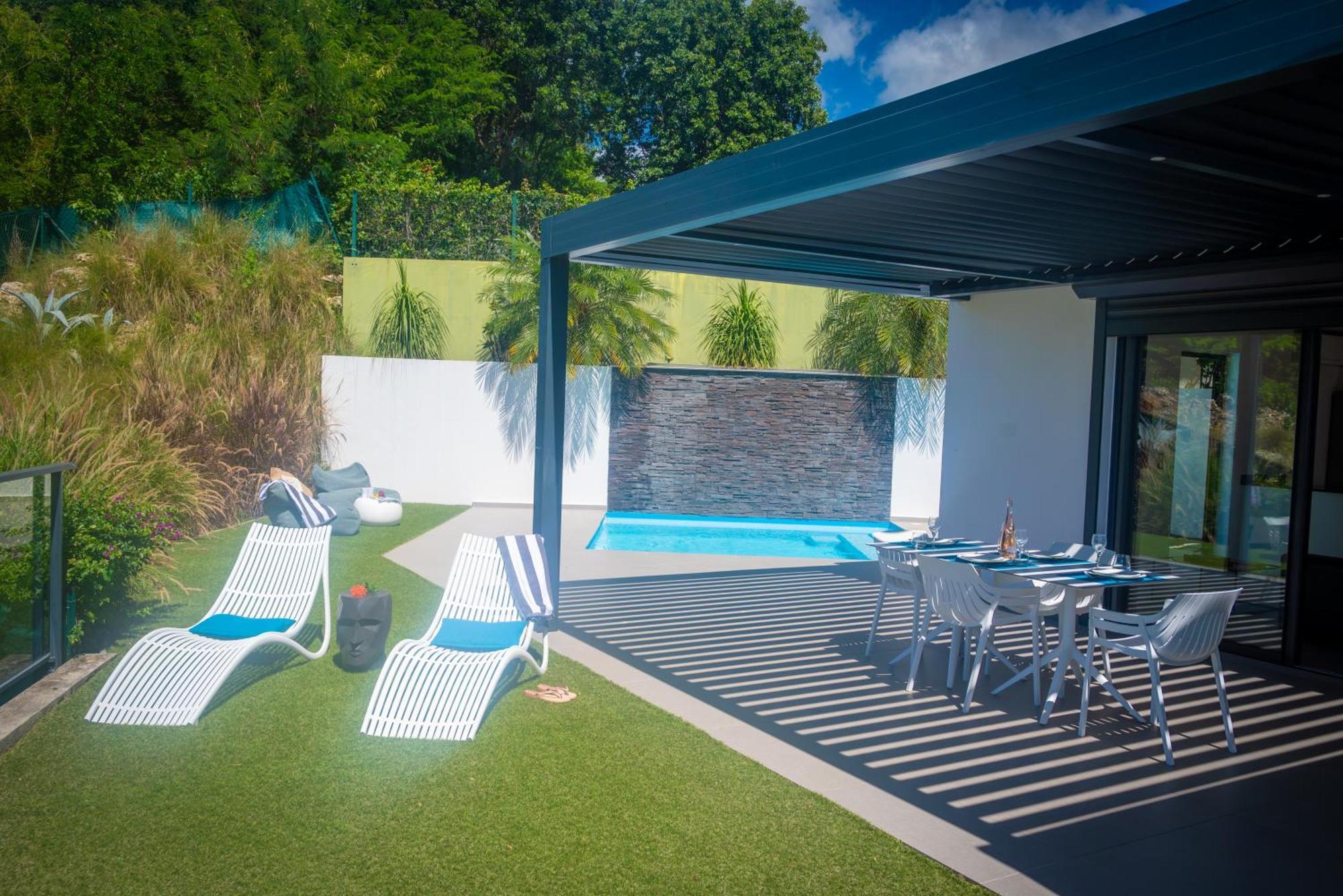 Villa with Private Pool,1505325904:JPEG