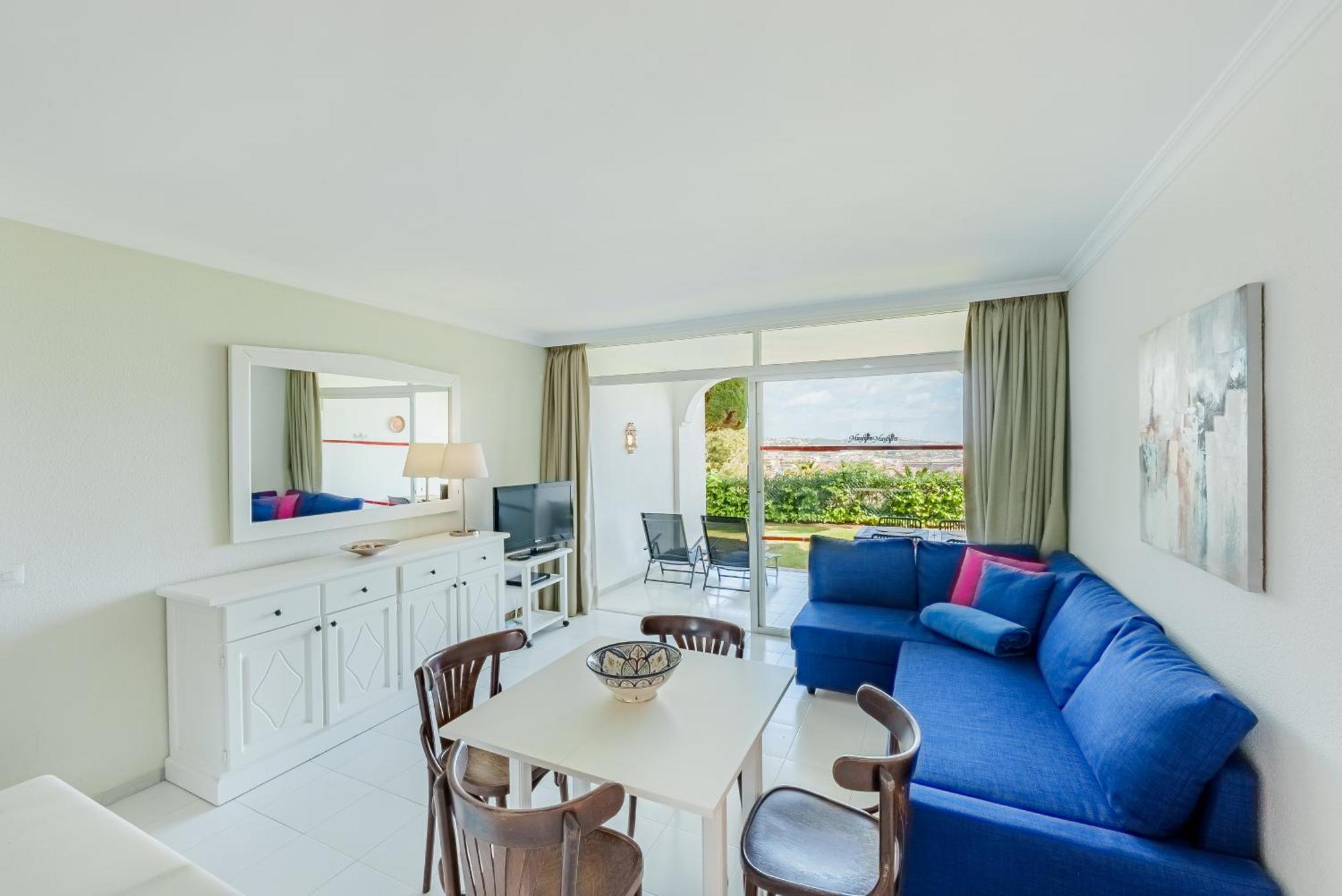 Studio Apartment Sea View