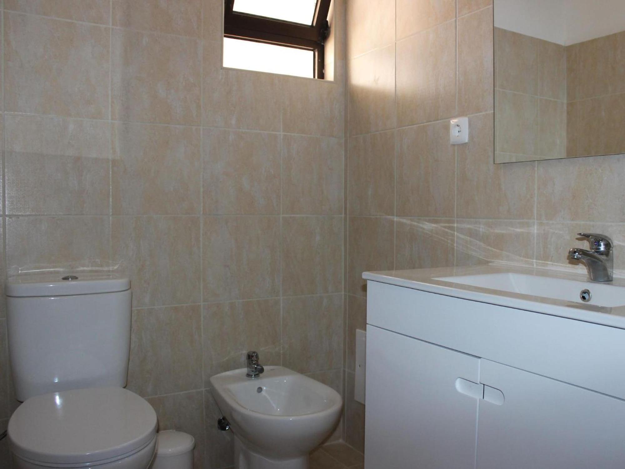 Apartment with Balcony,1527849493:JPEG