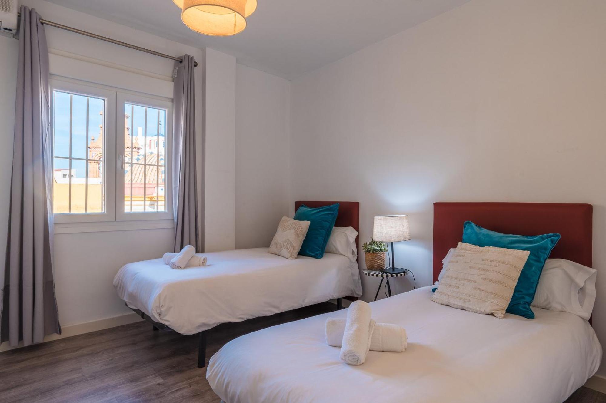 Apartamento de 2 dormitorios con terraza - SE4 San Eloy 20