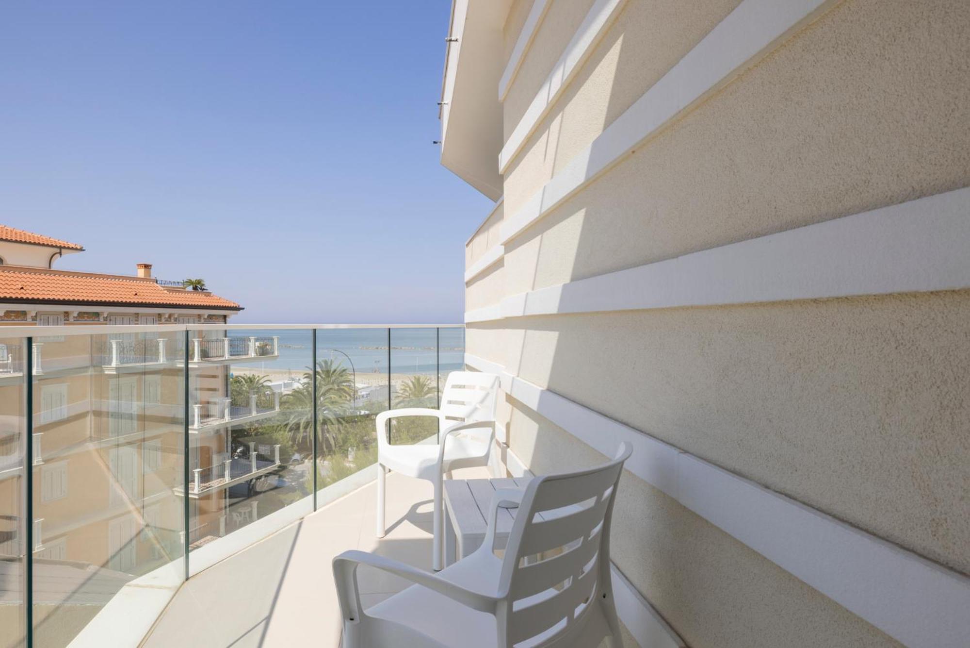 Piccolo Appartamento con 1 Camera da Letto e Terrazza