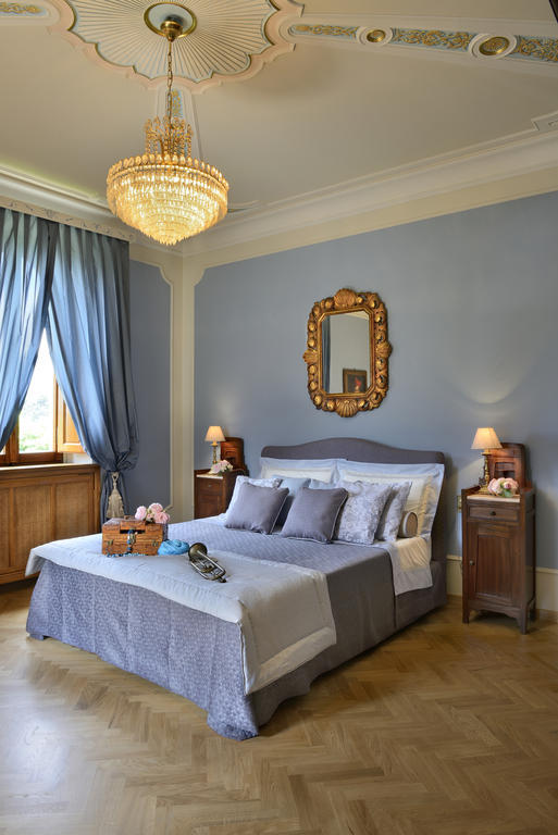 Deluxe Double Room,687461724:JPEG