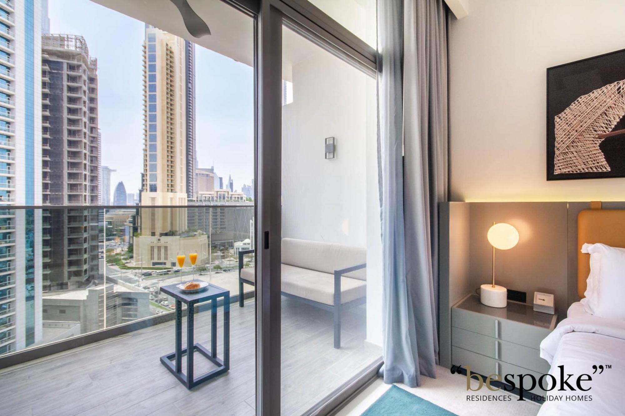 Studio High Floor Balcony City View
