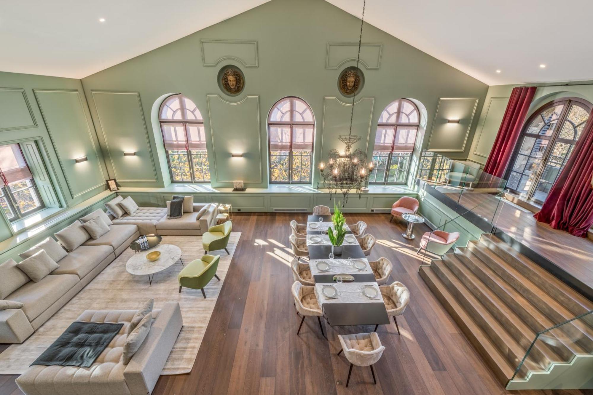 Loft River View