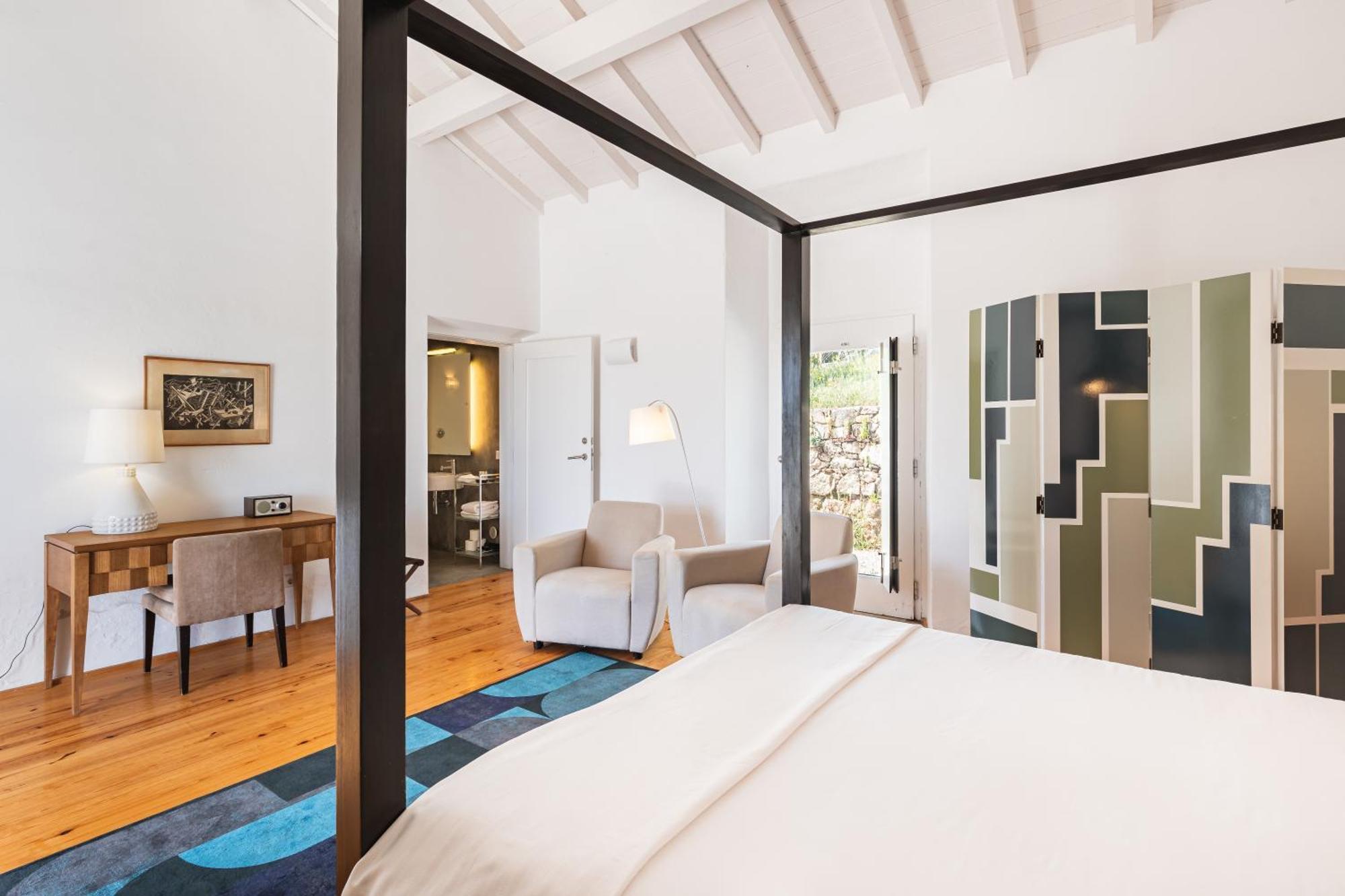 Double Room,1397696174:JPEG