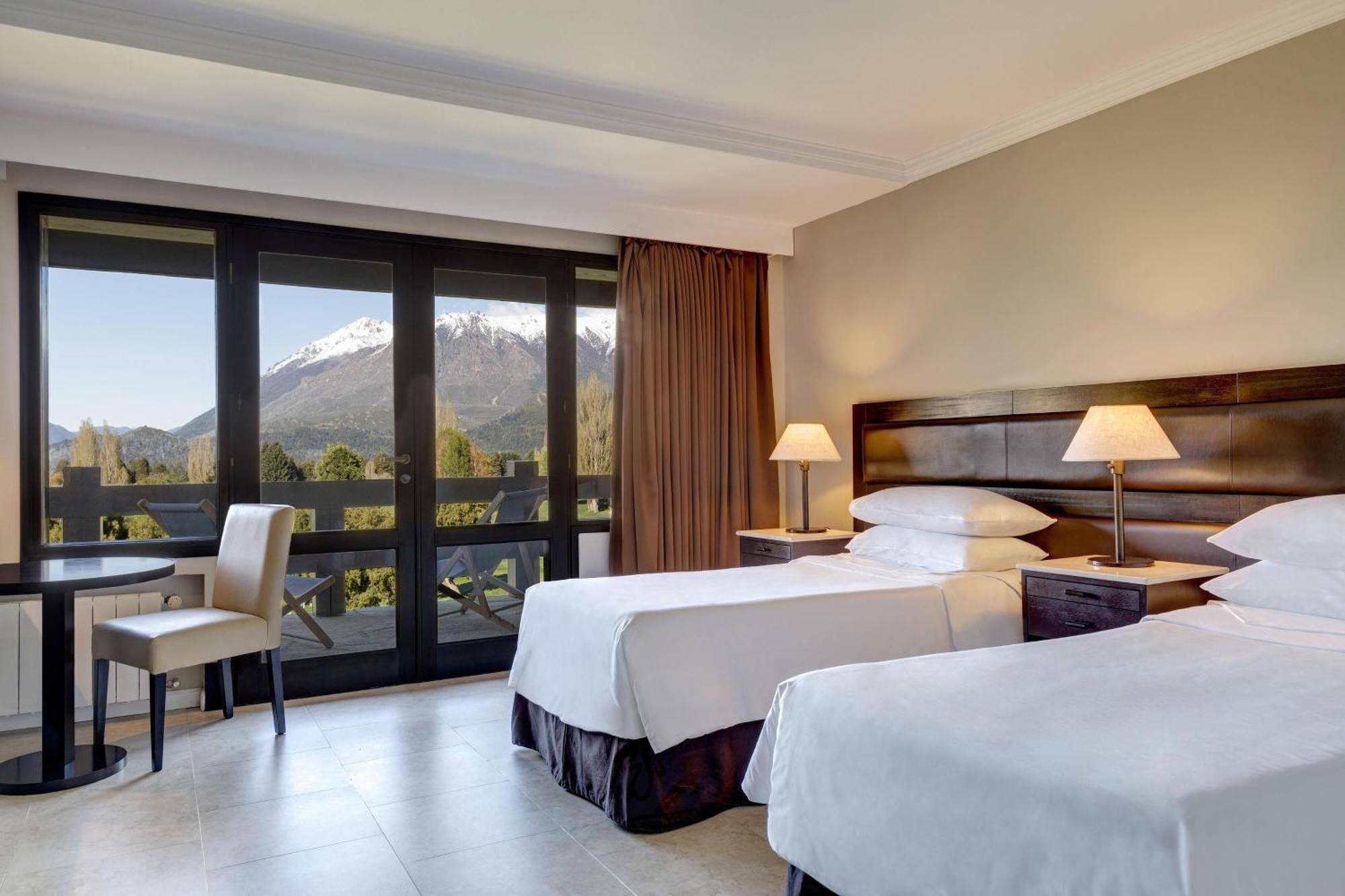 Grand View Twin Golf Mountain View