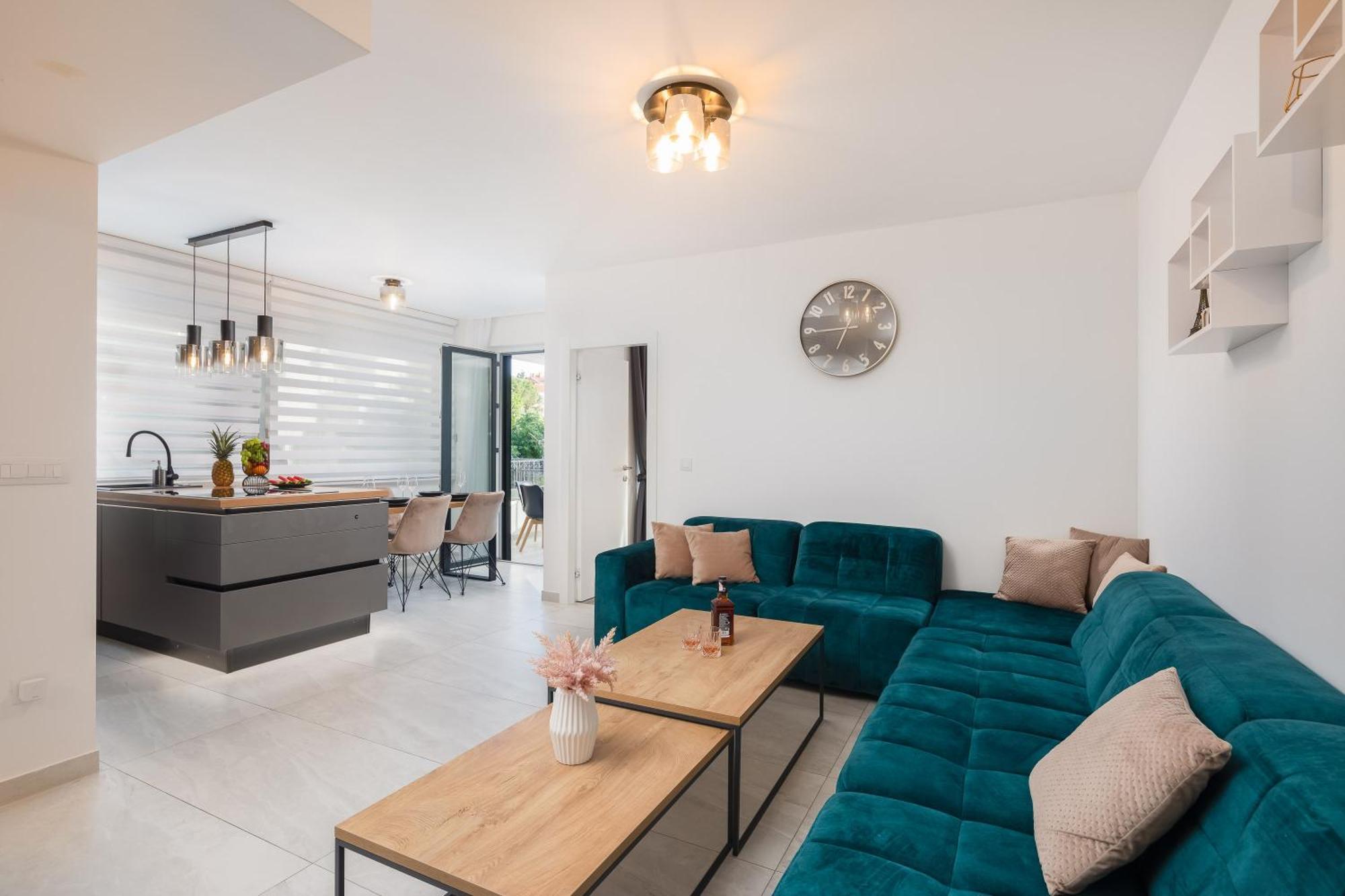 Two-Bedroom Apartment,1567560512:JPEG