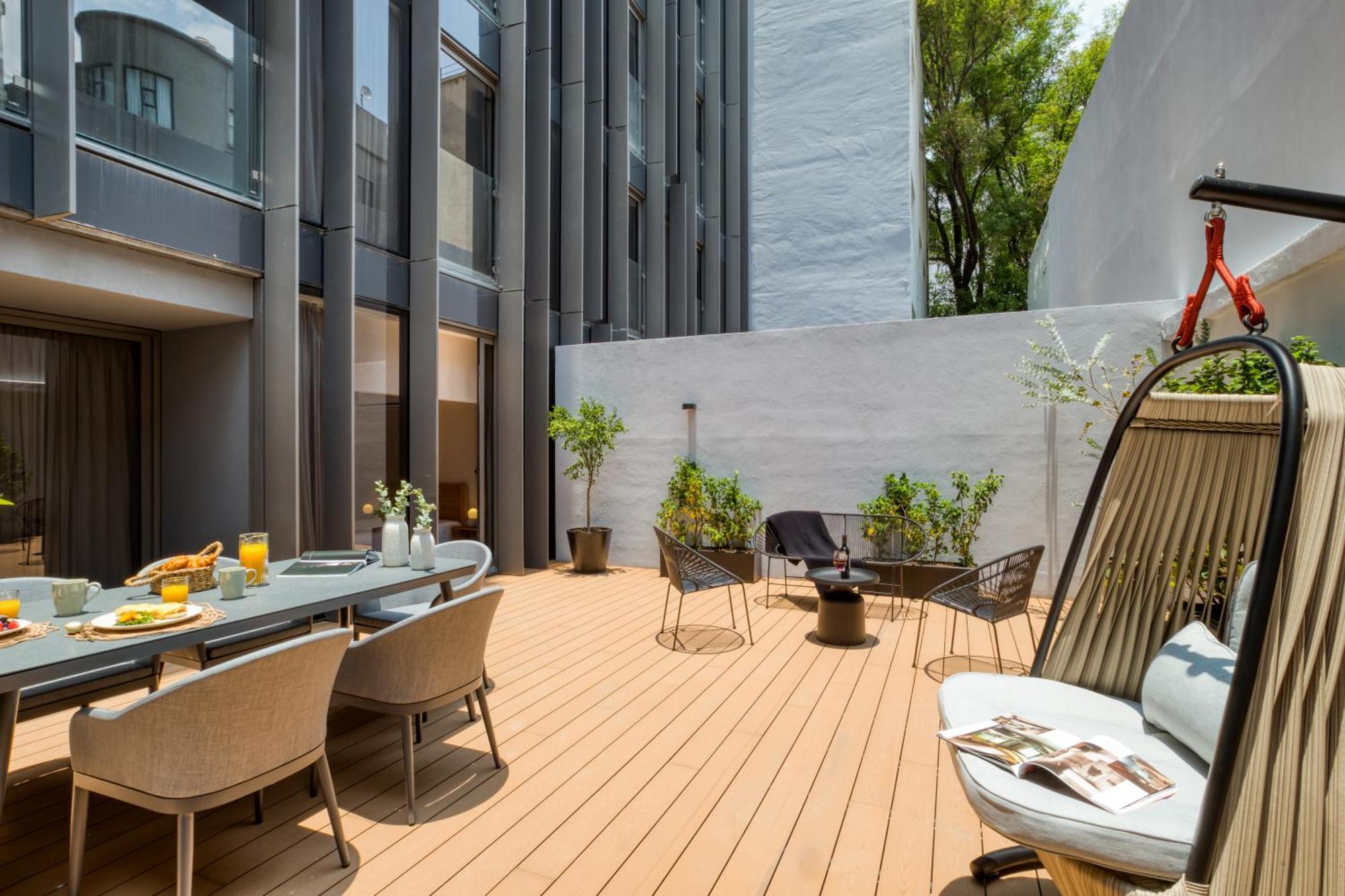 Apartamento de 2 dormitorios con terraza privada muy grande