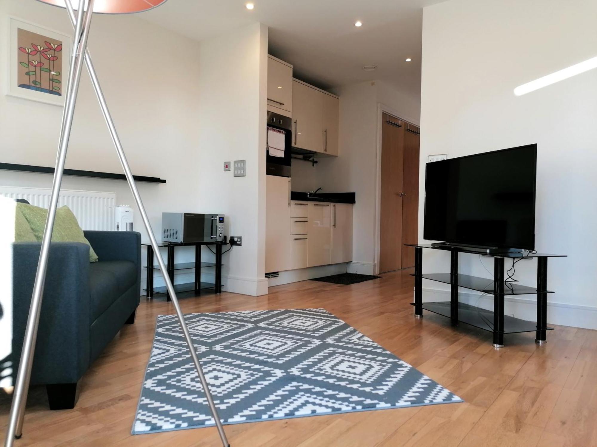 One-Bedroom Apartment,1685092796:JPEG