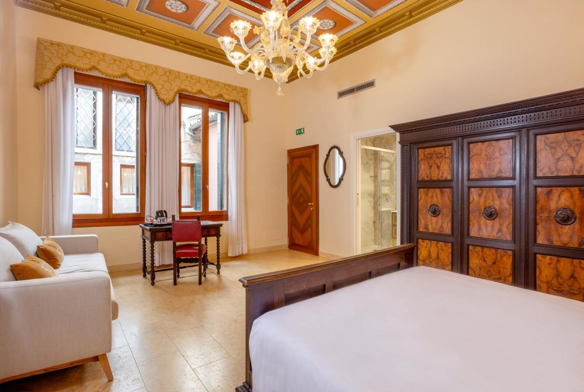 Deluxe Double Room Extra Bed