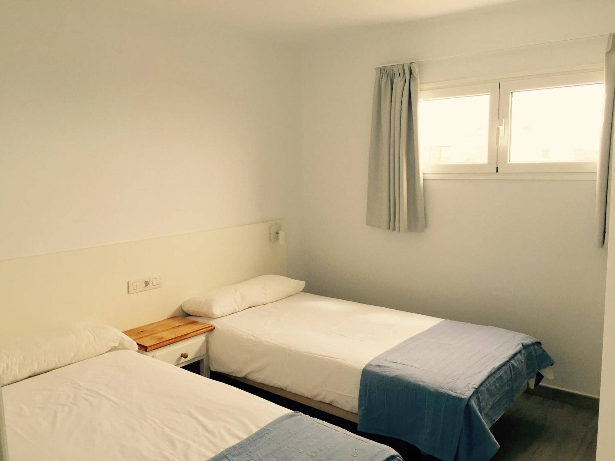 One-Bedroom Apartment Sea View
