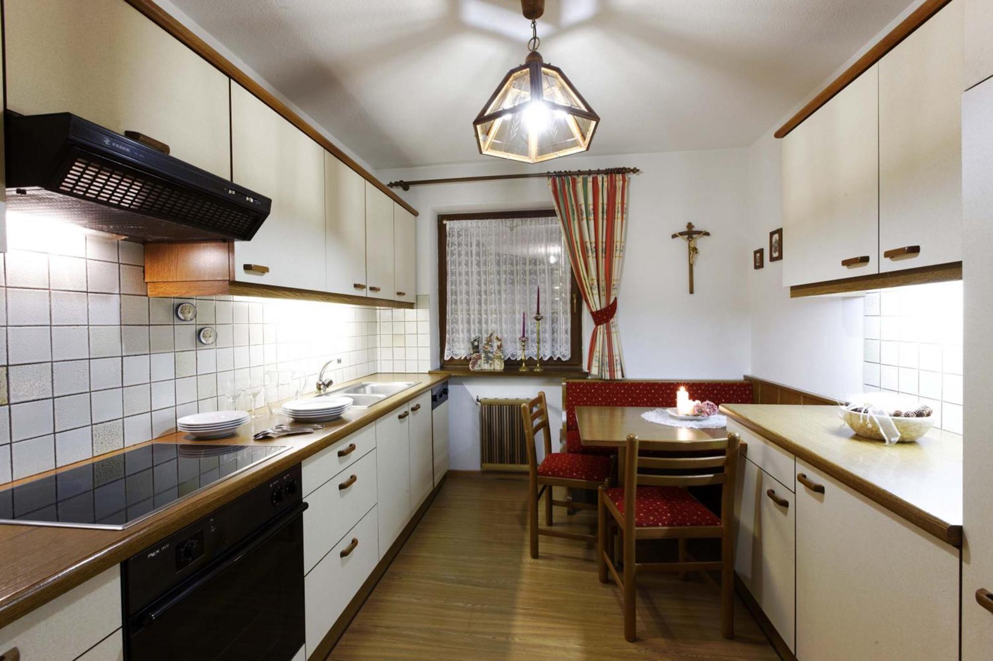 Comfort Four-Bedroom Apartment