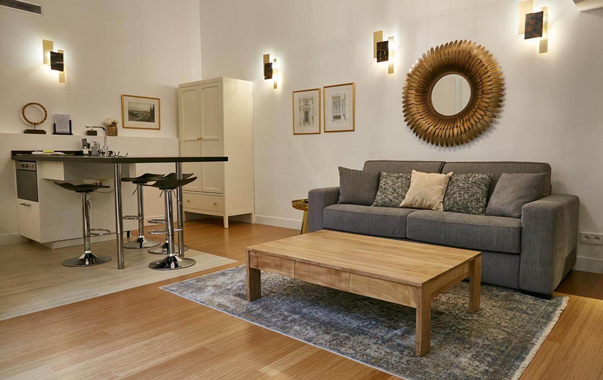 Studio No city view