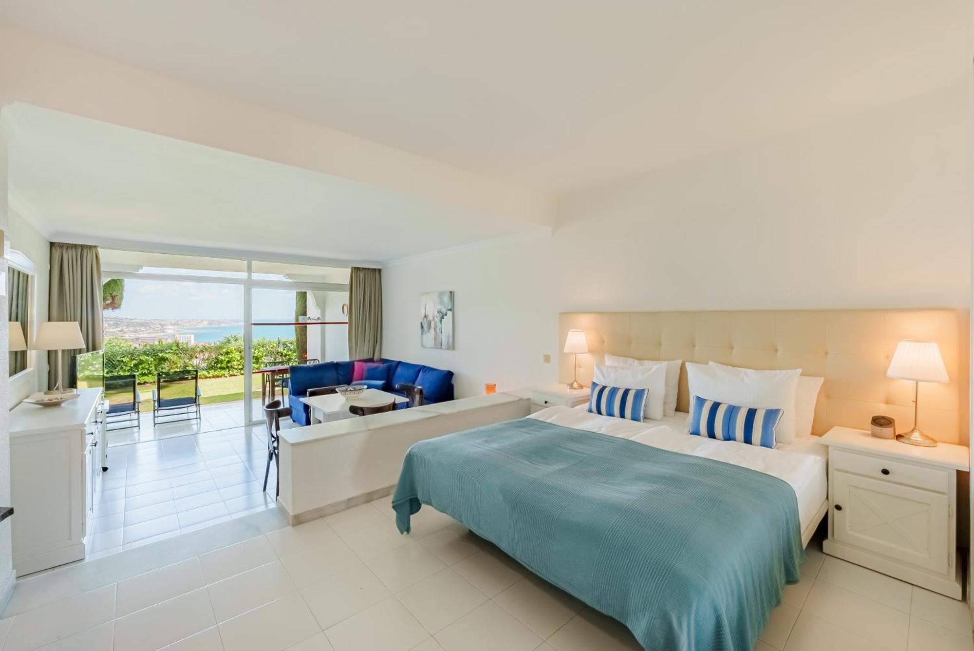 Studio Apartment Sea View