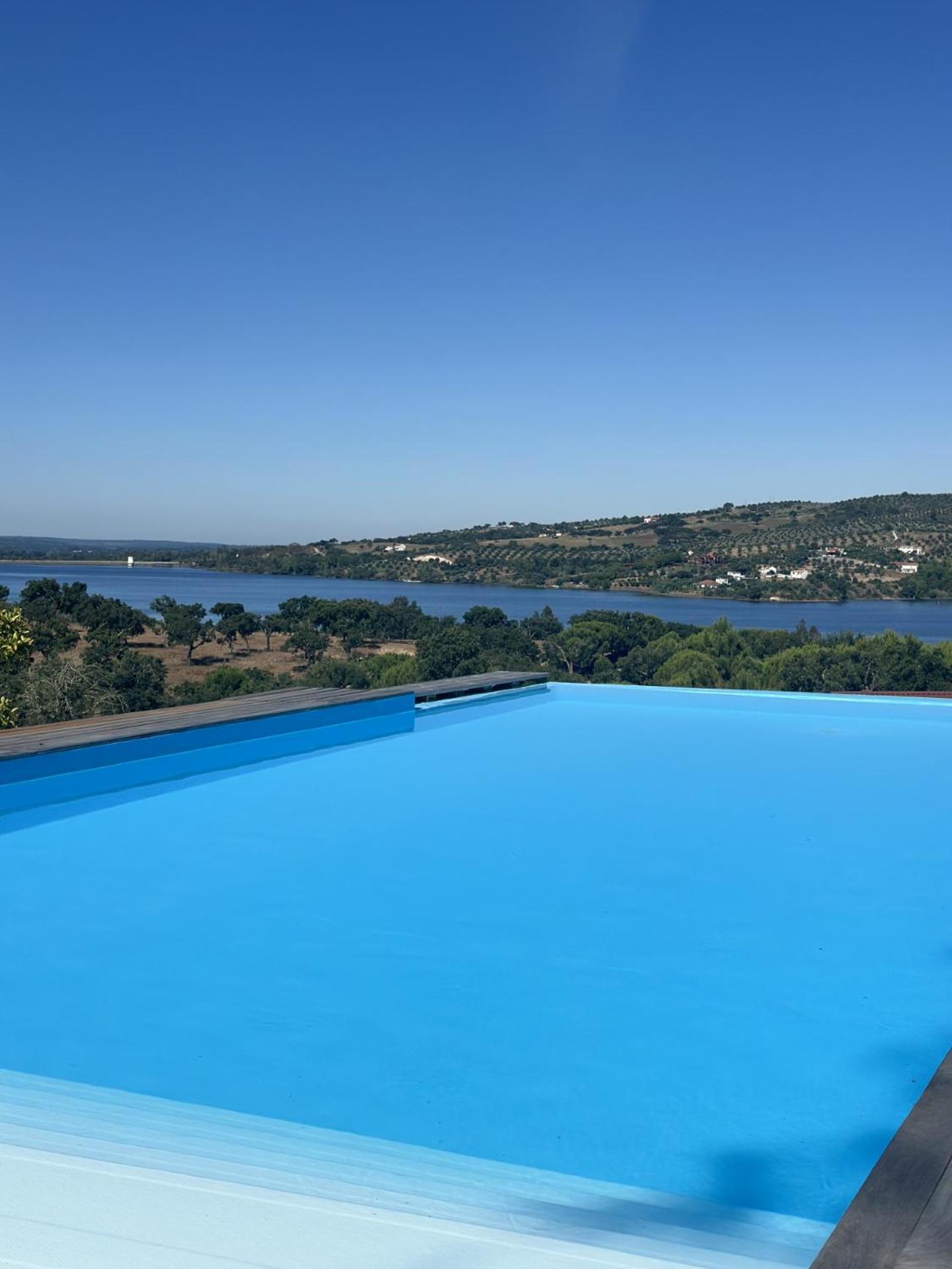 Bungalow com 2 Quartos