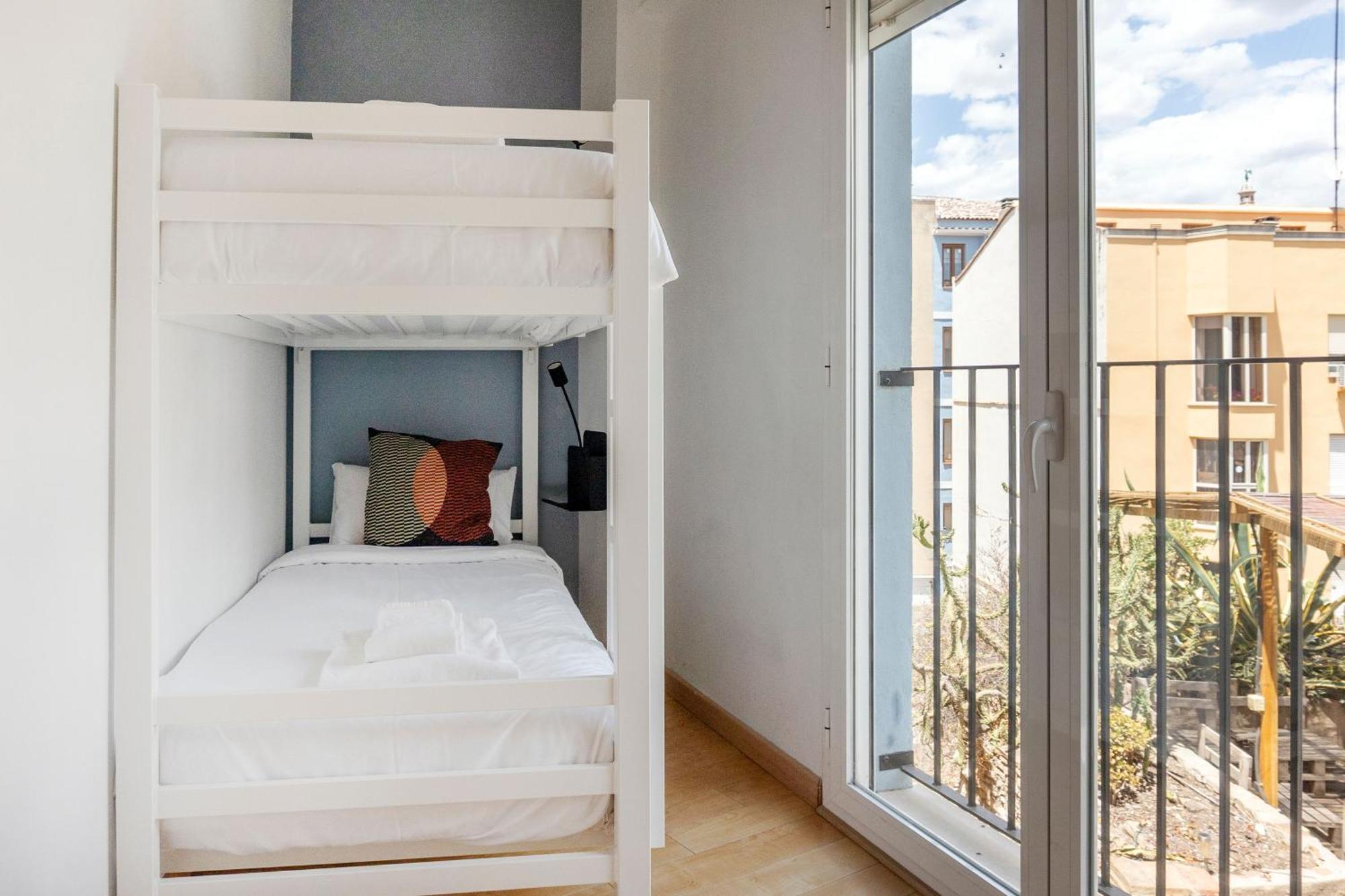 Two-Bedroom Apartment bunkbed,1597549330:JPEG