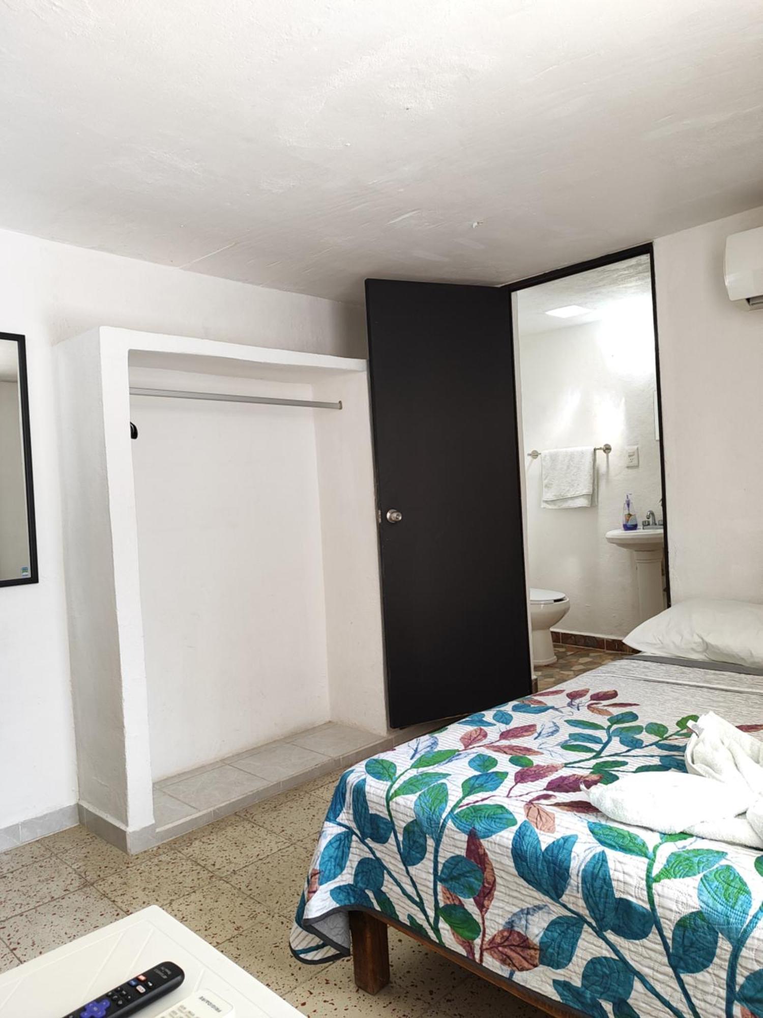 Double Room Private Bathroom