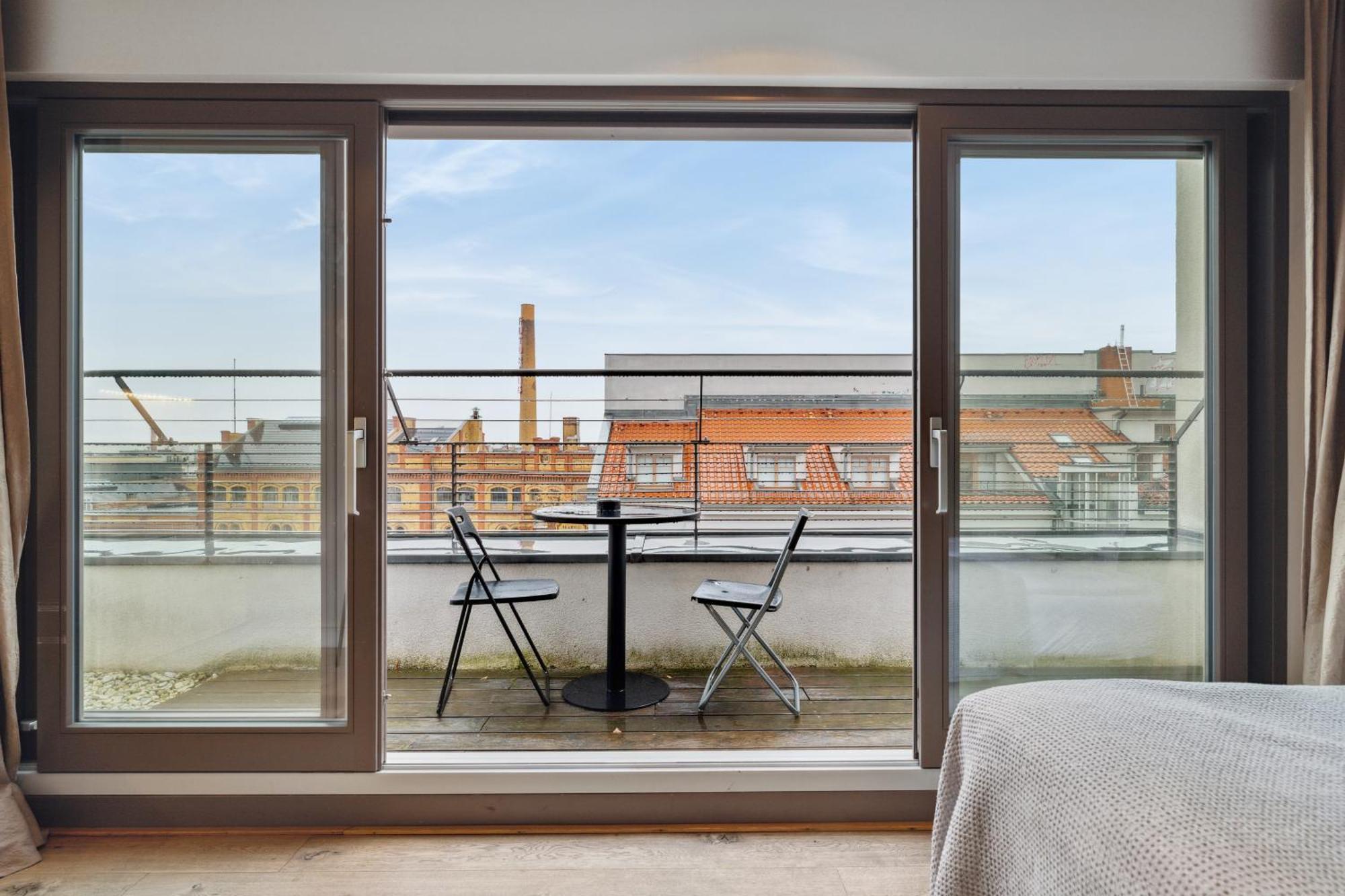 Suite S with balcony & city view,1618285311:JPEG