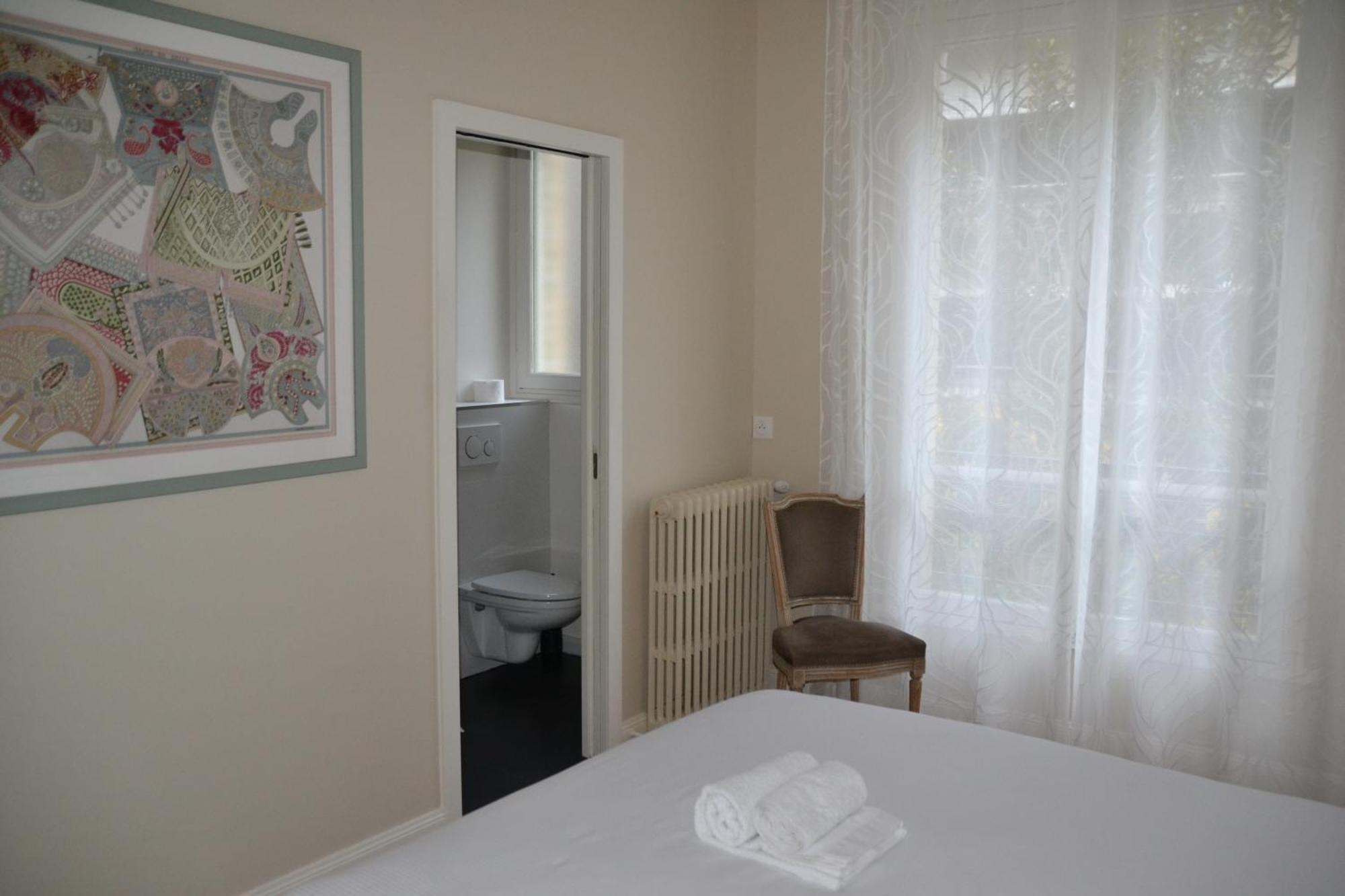 Queen Room
