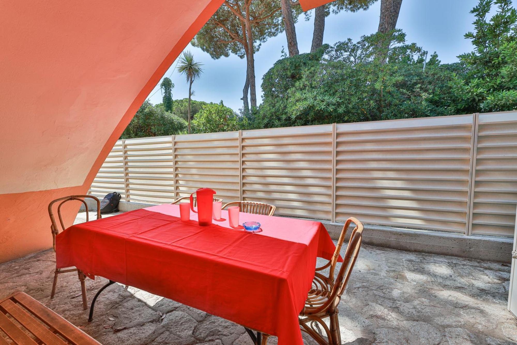 Appartamento con 2 Camere da Letto