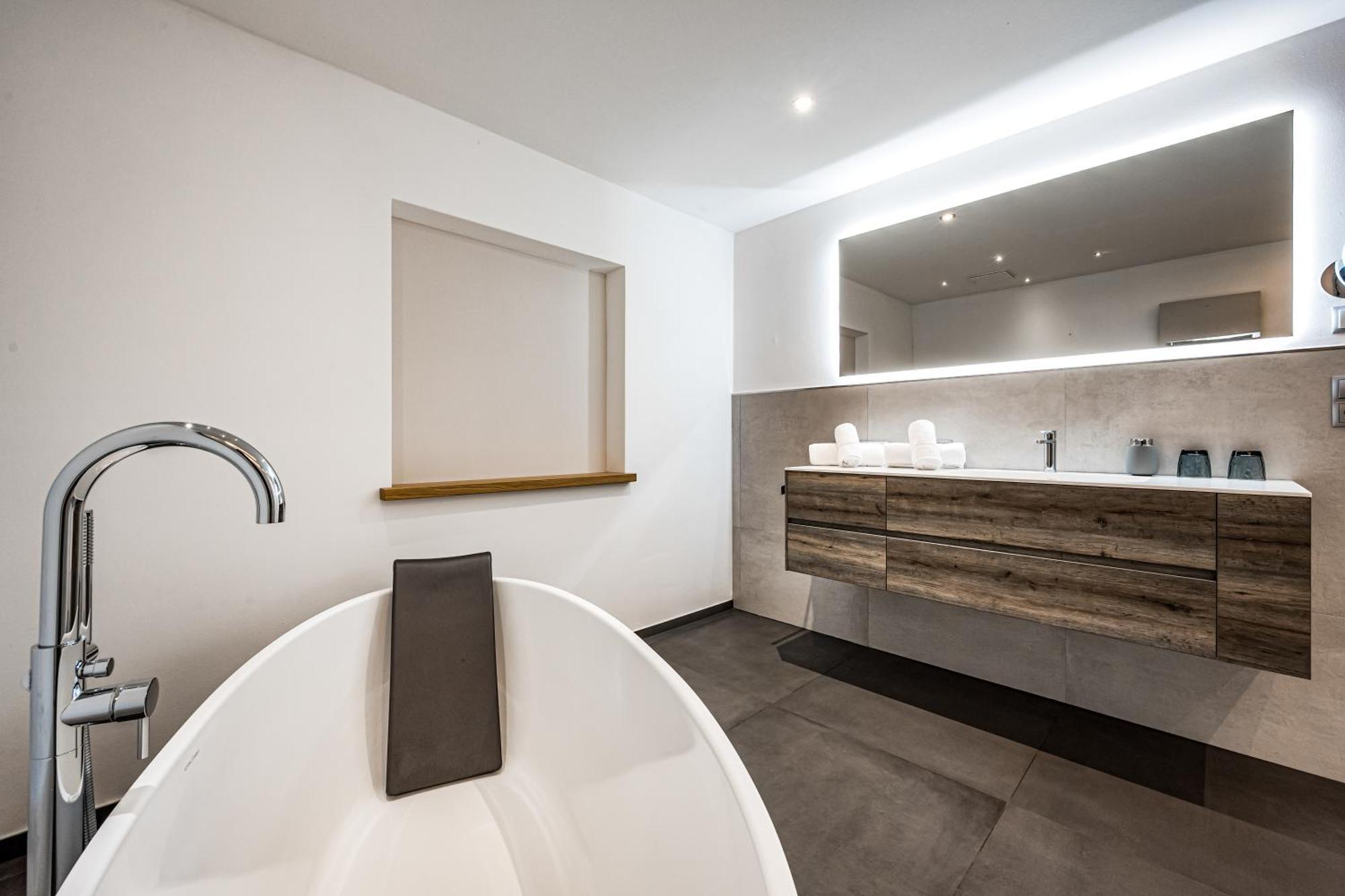 Deluxe Junior Suite