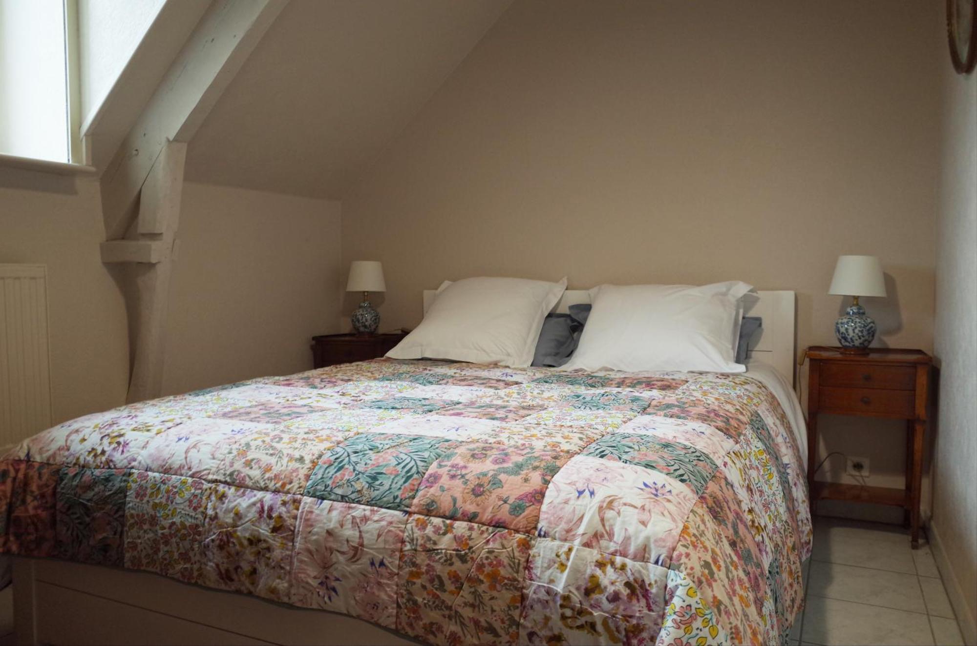 One-Bedroom Standard Apartment