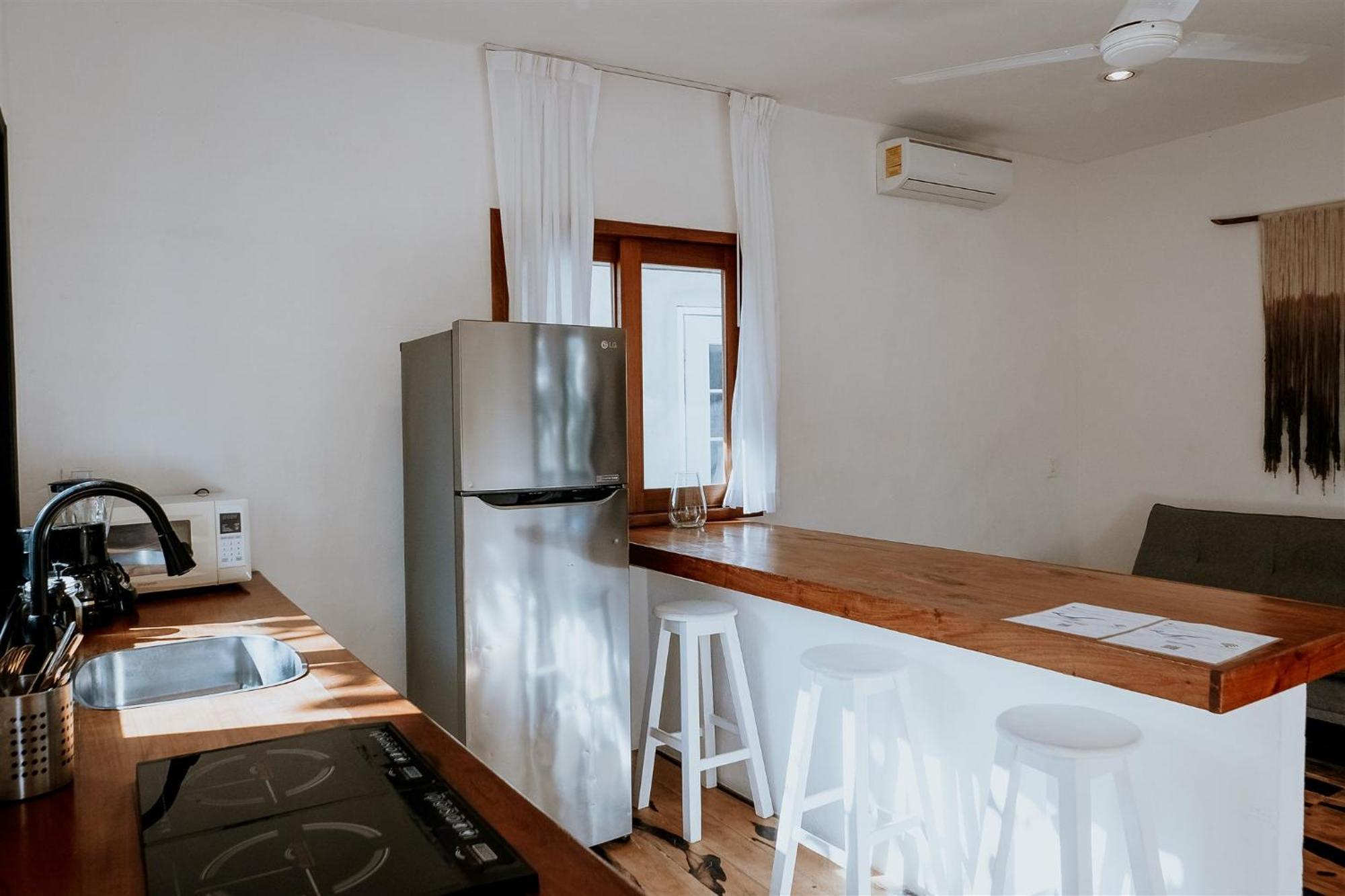 One-Bedroom Deluxe Apartment Balcony