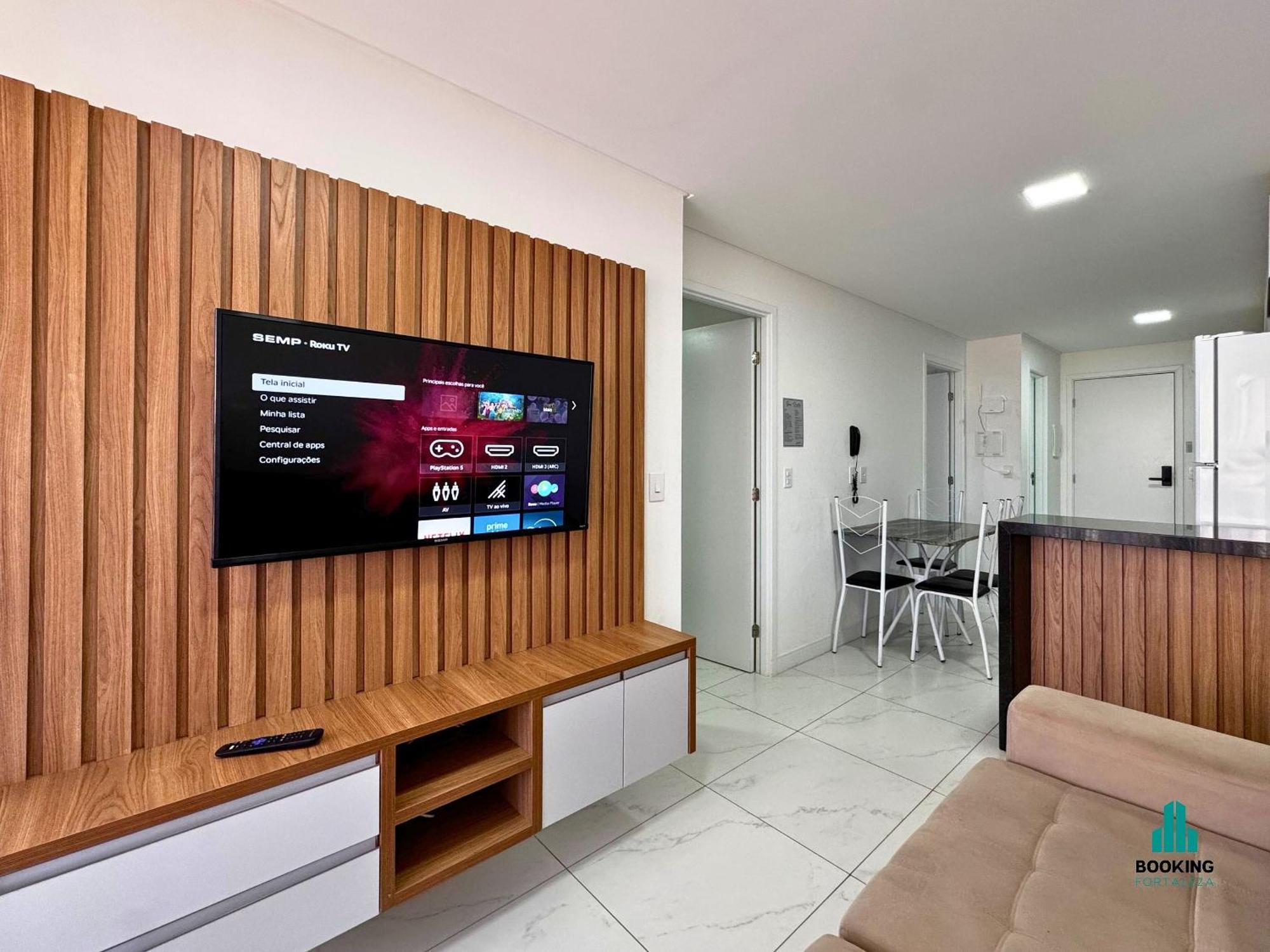 Apartamento com 2 Quartos, Terraço e Vista Mar