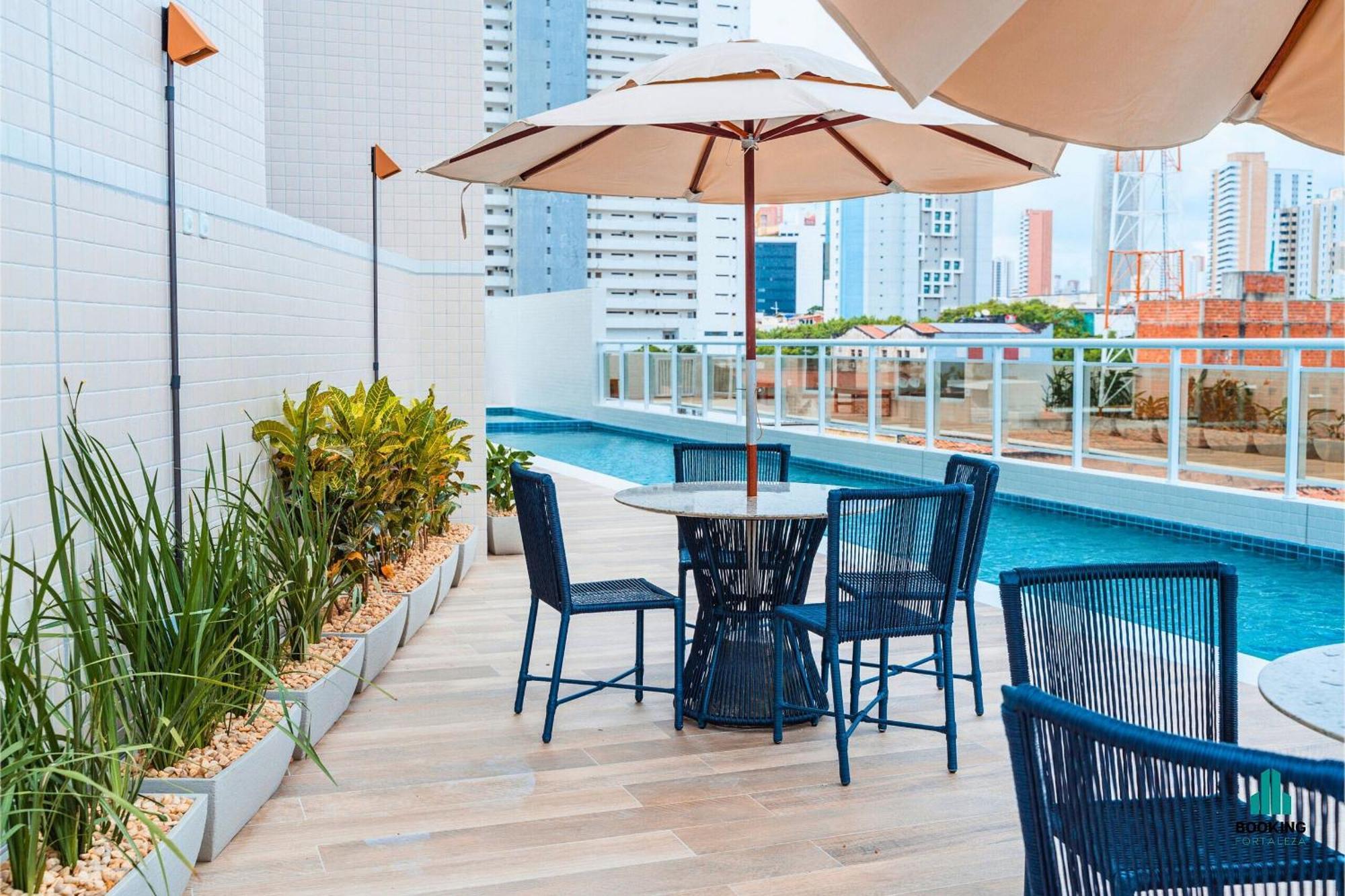Apartamento com 3 Quartos e Vista Mar