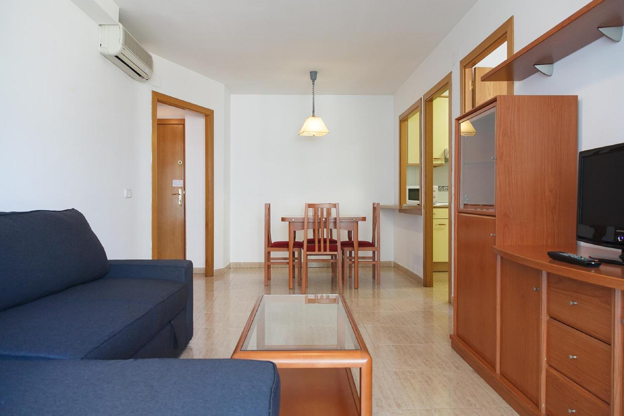Two-Bedroom Apartment Pool View