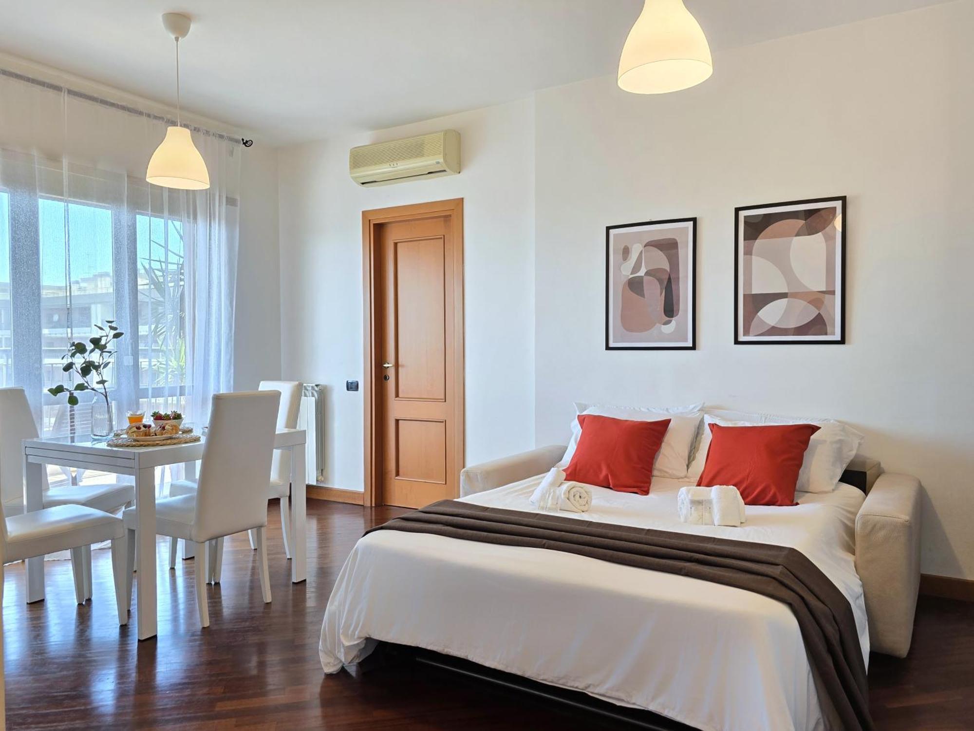 One-Bedroom Apartment