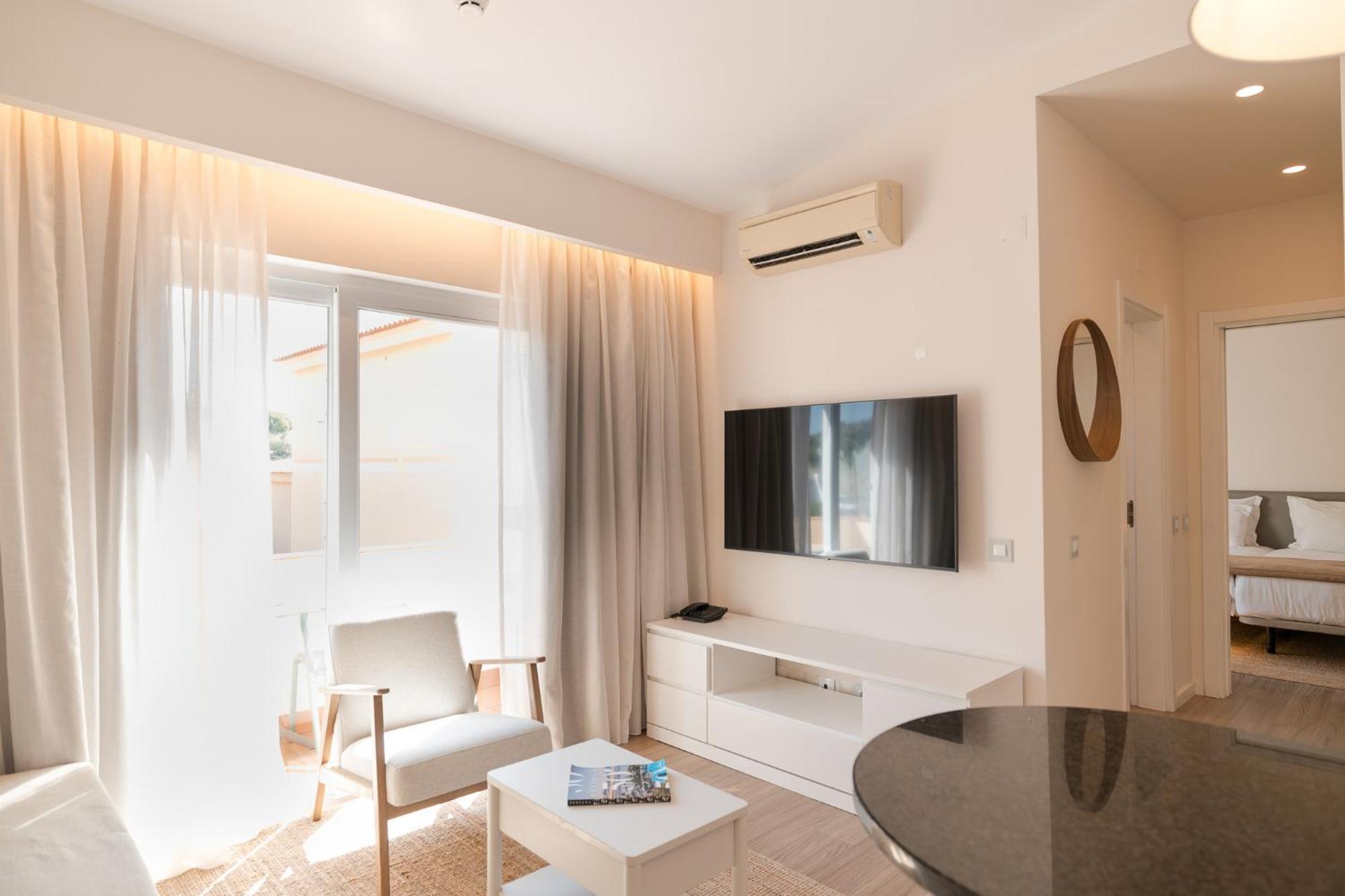 One-Bedroom Villa