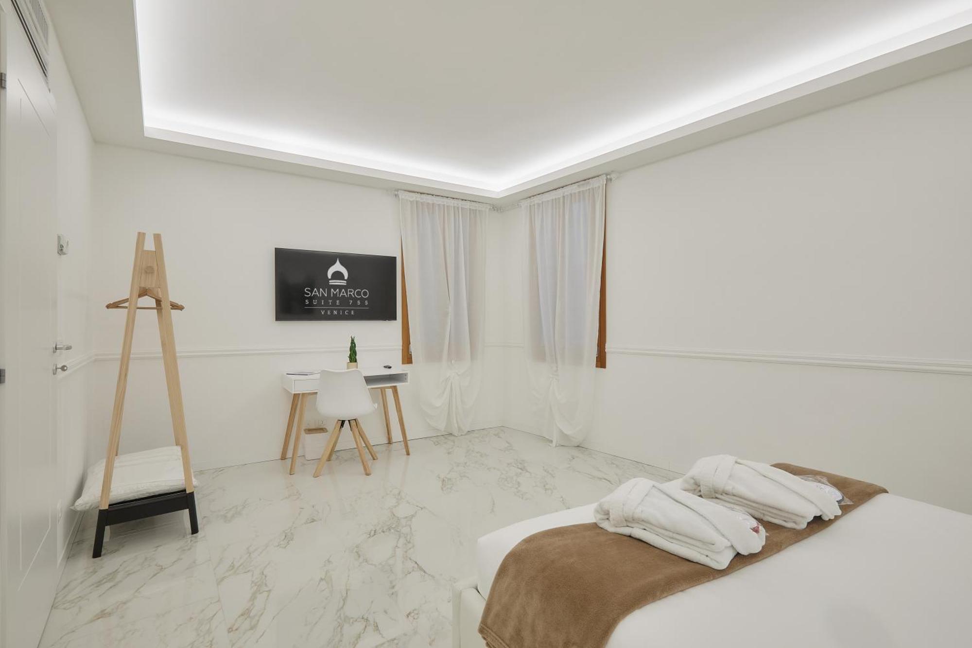 Superior Suite Annex