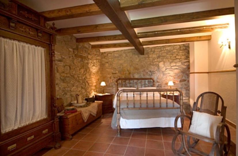 Apartamento de 1 dormitorio con balcón y vistas a la montaña
