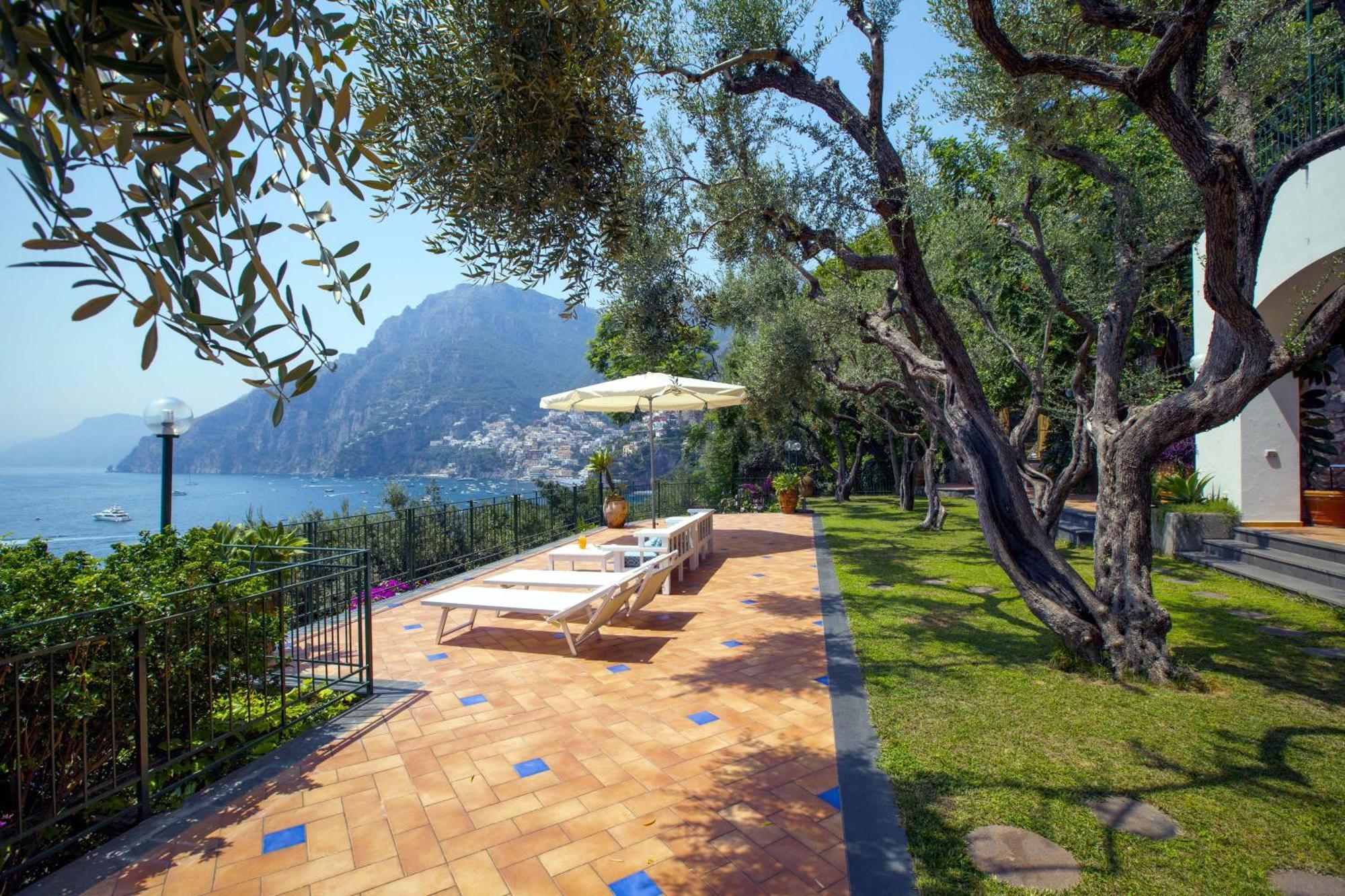 Villa Beach Front