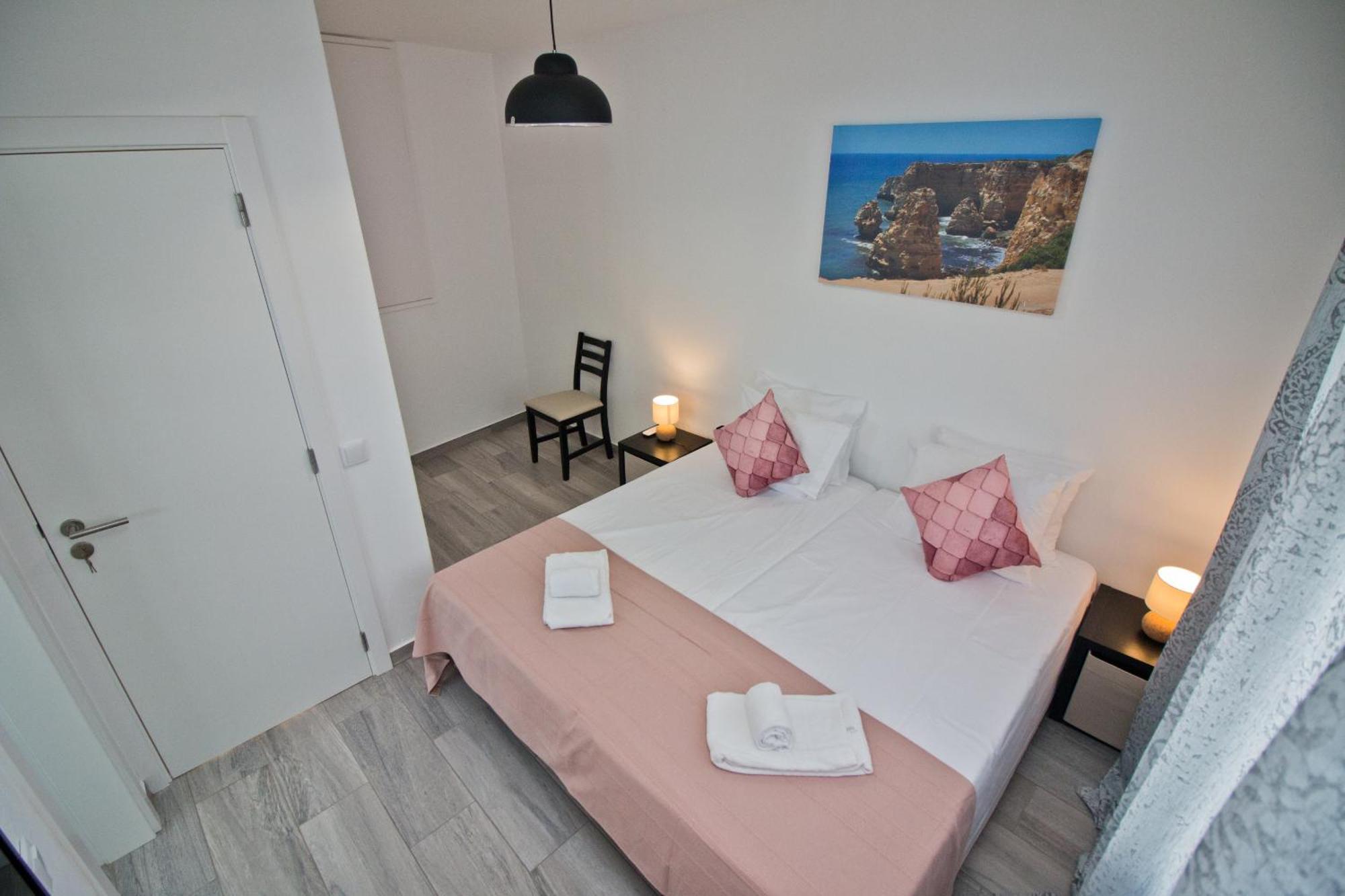Quarto Twin Standard