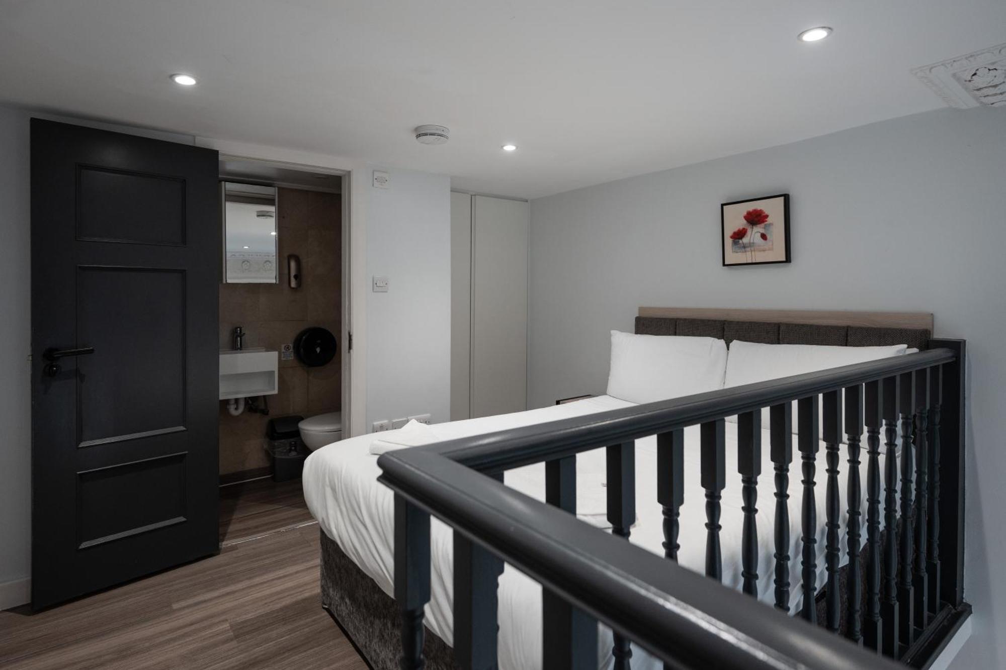 Deluxe Family Studio Balcony,1746650824:JPEG