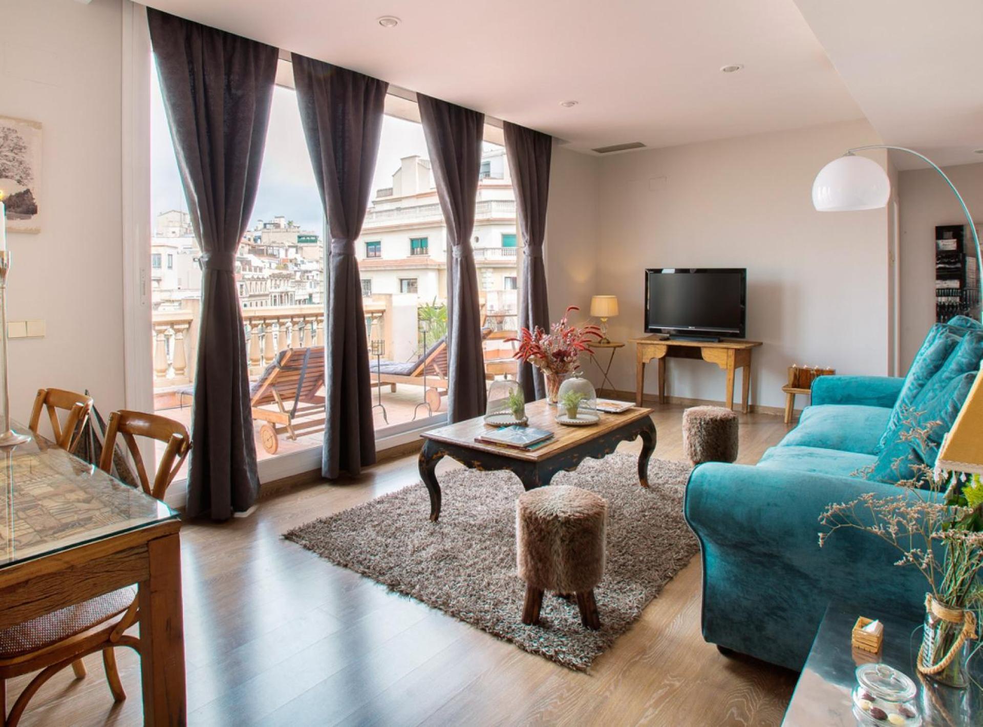 One-Bedroom Apartment with Terrace