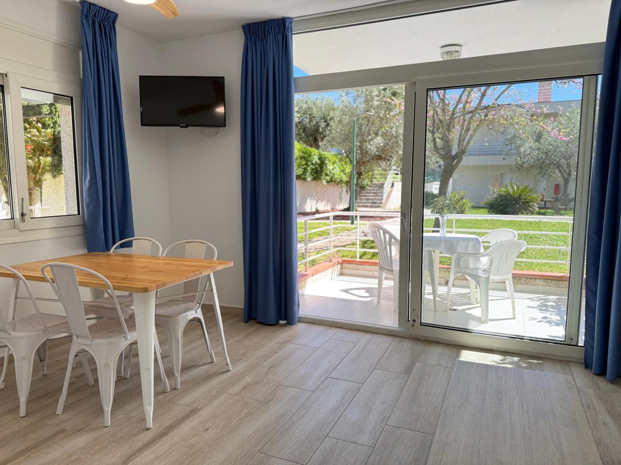 Superior One-Bedroom Apartment