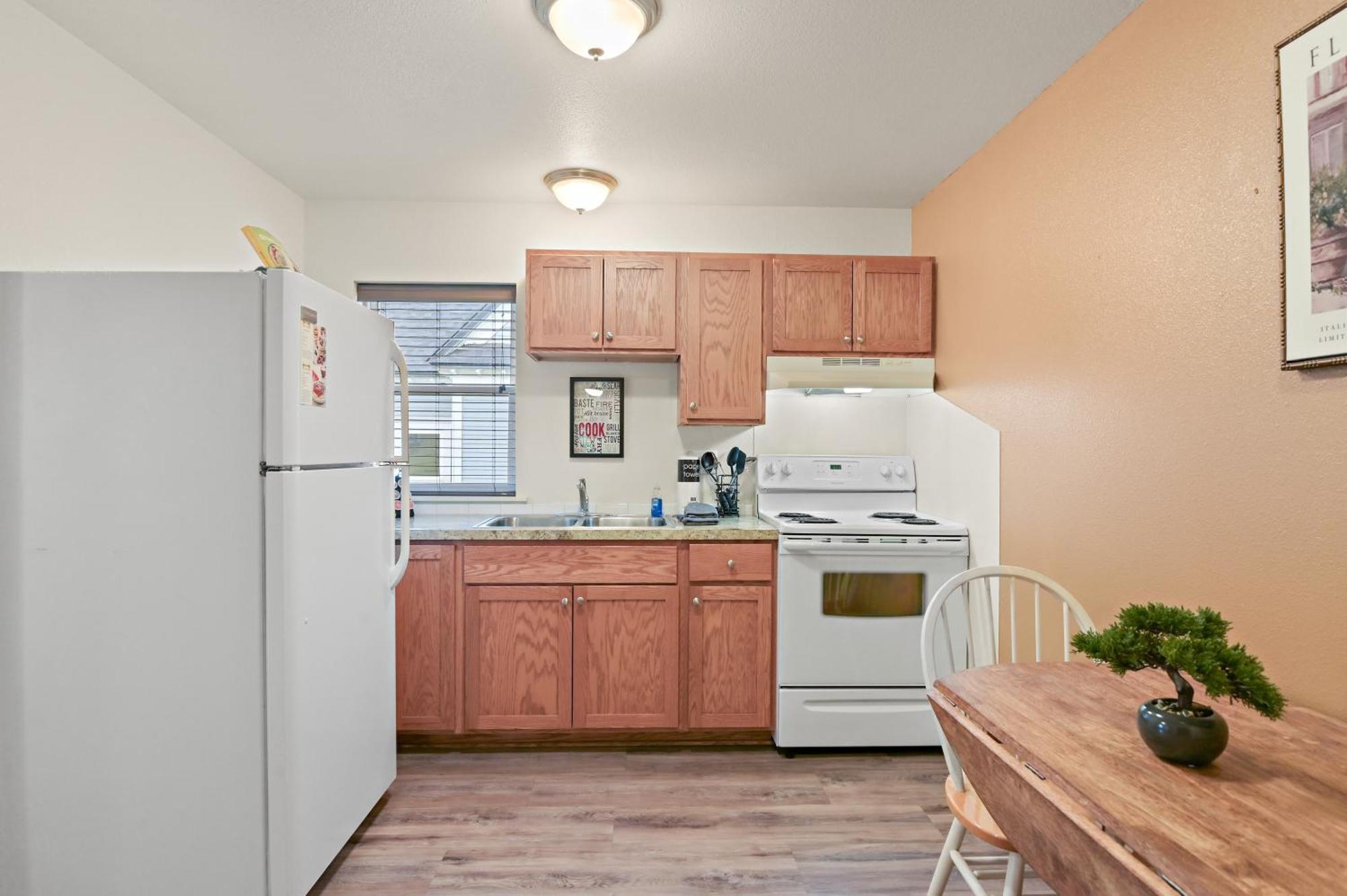 One-Bedroom Apartment